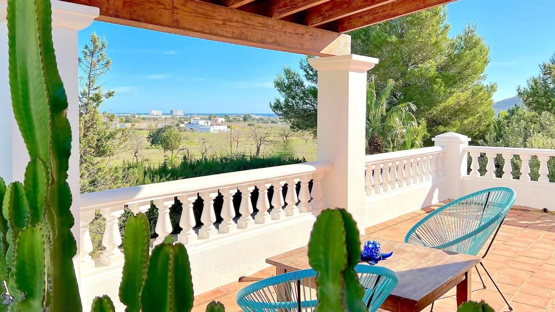 Sant Jordi de ses Salines Inibiza Villas - Villa Oasis Sant Jordi de ses Salines