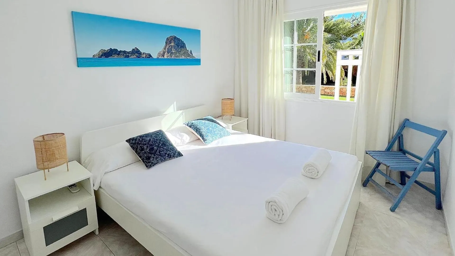 Sant Jordi de ses Salines Inibiza Villas - Villa Oasis