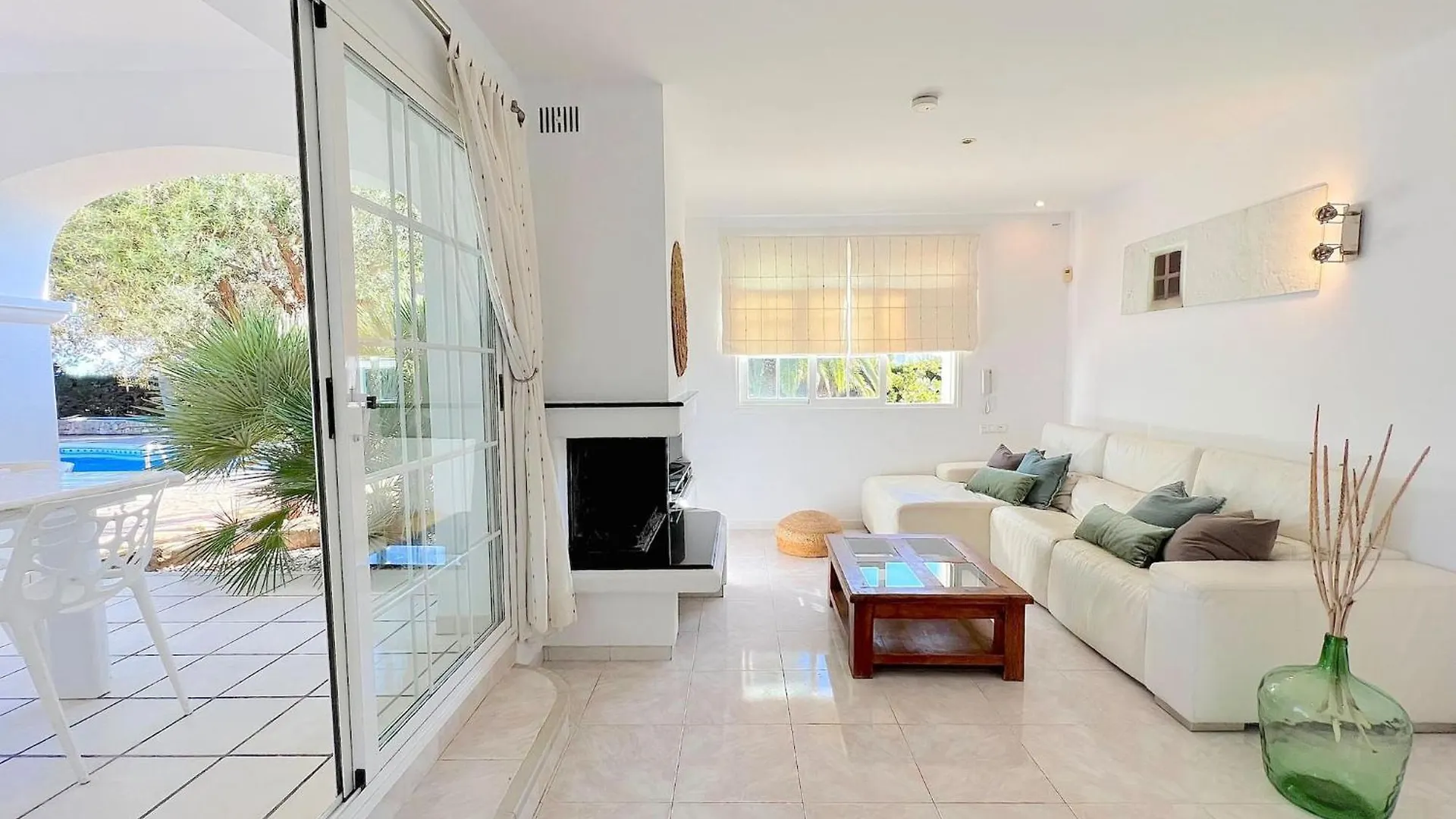 Sant Jordi de ses Salines Inibiza Villas - Villa Oasis
