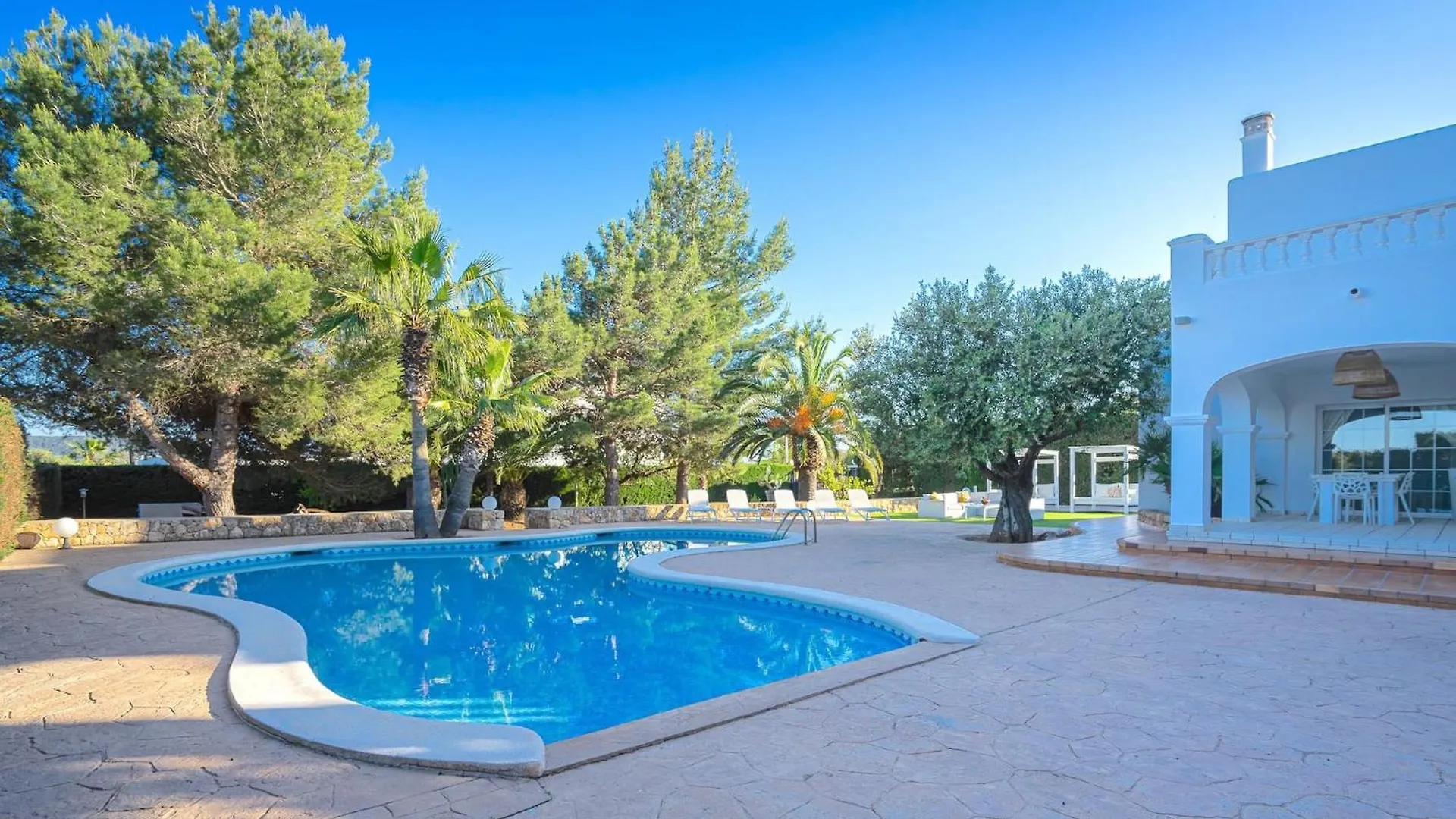 Sant Jordi de ses Salines Inibiza Villas - Villa Oasis
